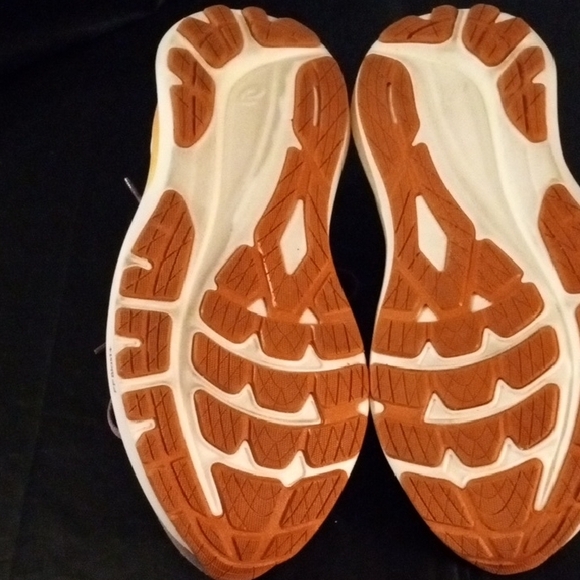 Asics GT-2000Dusty Mauve & Watershed Rose Athletic Shoes for Dynamic Performance - Picture 4 of 11